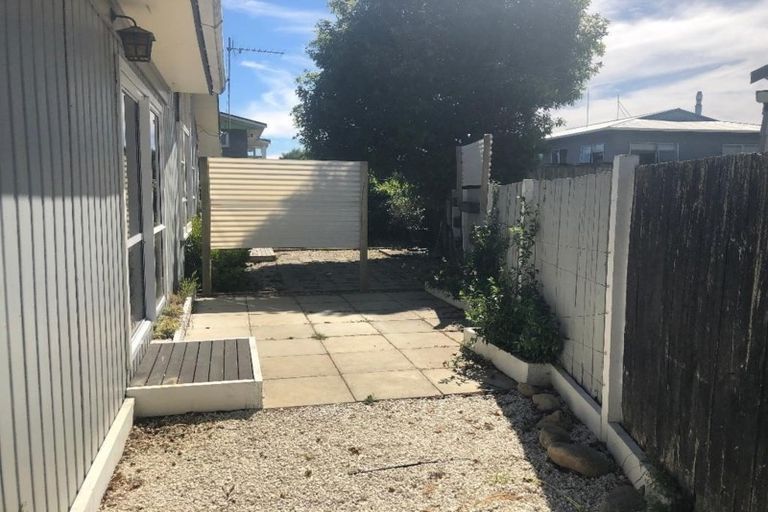 Photo of property in 28 Invergarry Road, Hilltop, Taupo, 3330