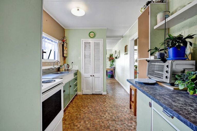 Photo of property in 11 Dorset Street, Patea, 4520