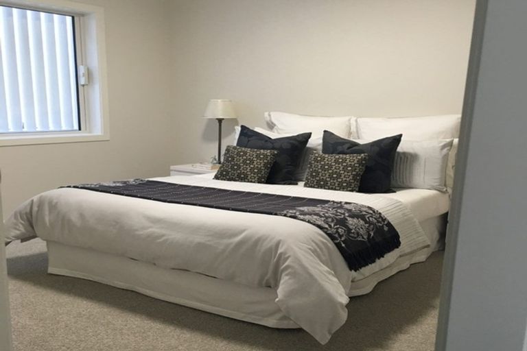 Photo of property in 16 Plantation Terrace, Orewa, 0931