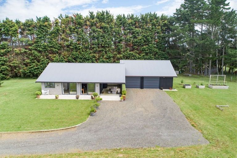 Photo of property in 141 Ellett Road, Karaka, Papakura, 2580