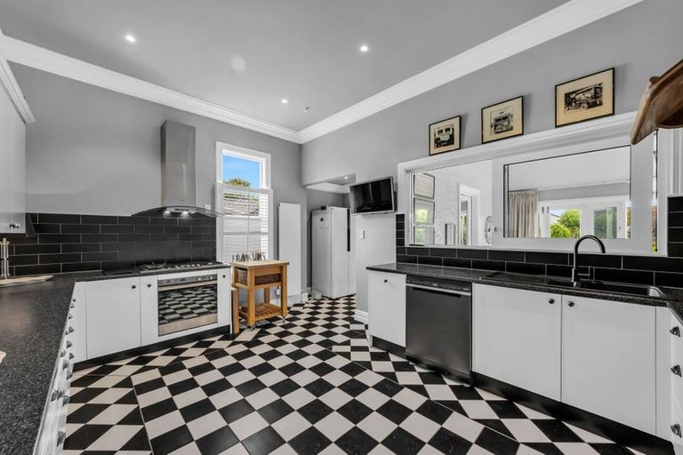 Photo of property in 47 Ayers Street, Rangiora, 7400