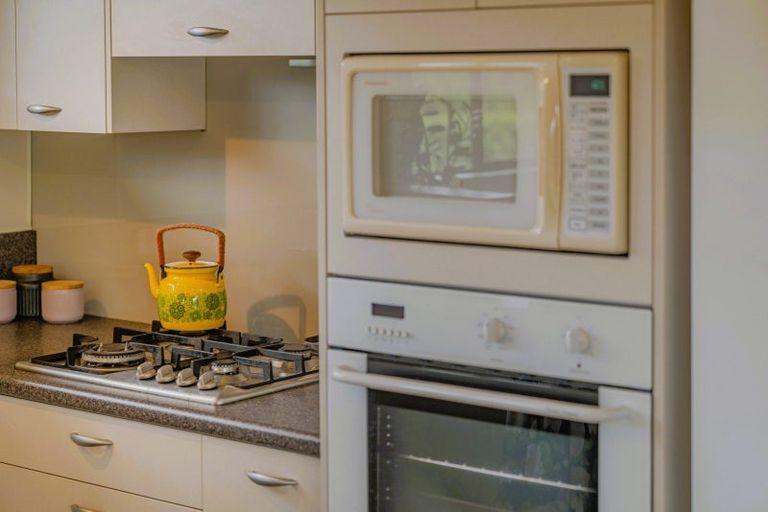 Photo of property in 12 Harsant Avenue, Hahei, Whitianga, 3591