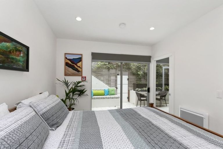 Photo of property in Sol Apartments, 27/37 Jessie Street, Te Aro, Wellington, 6011