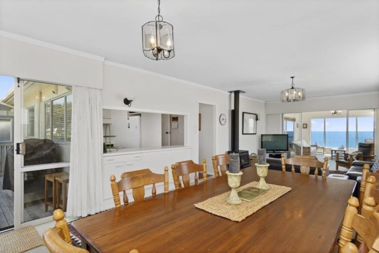 Photo of property in 595 Pukehina Parade, Pukehina, 3189