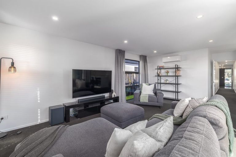 Photo of property in 5 Chrysolite Place, Belfast, Christchurch, 8051