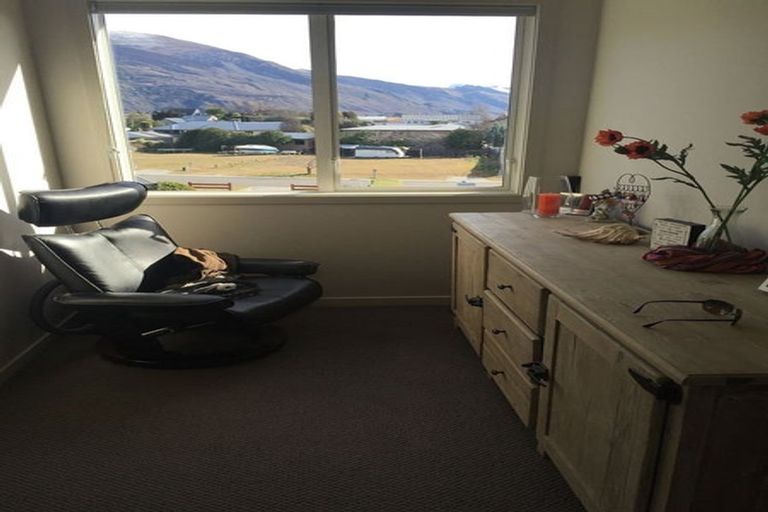 Photo of property in 31 Nichol Street, Lake Hawea, Wanaka, 9382