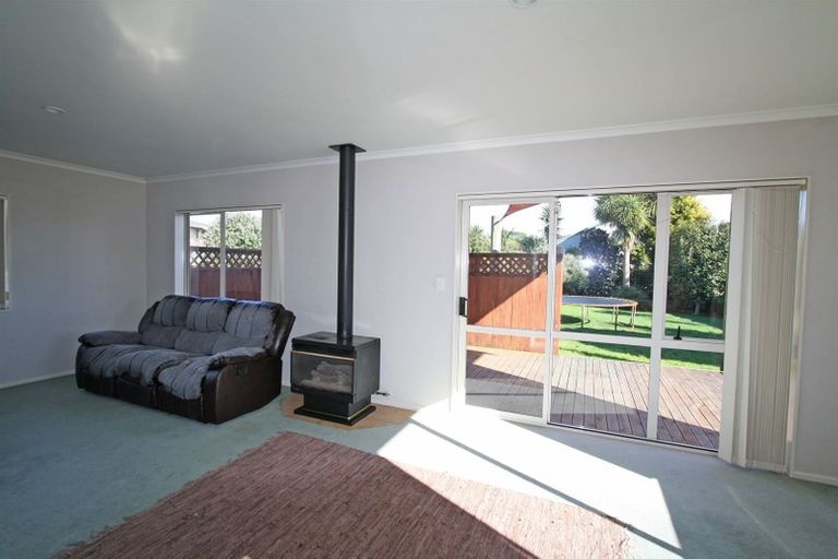 Photo of property in 20 Meade Place, Bell Block, New Plymouth, 4312
