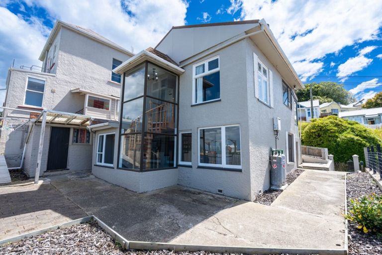 Photo of property in 17 Canongate, Dunedin Central, Dunedin, 9016