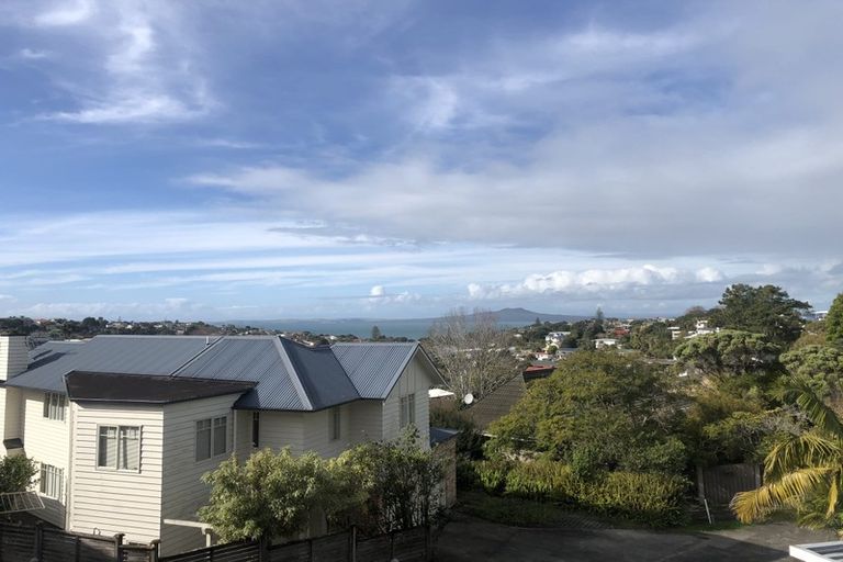 Photo of property in 51 Wyoming Avenue, Murrays Bay, Auckland, 0630