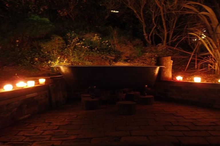 Photo of property in 17 Robieson Street, Roseneath, Wellington, 6011