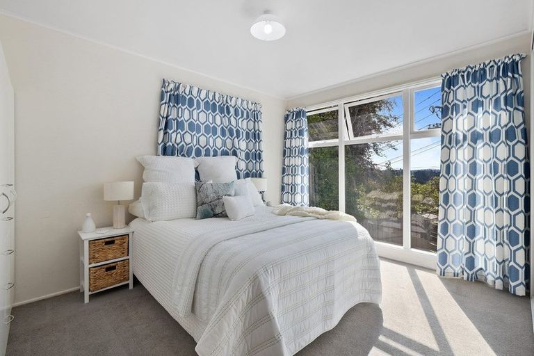 Photo of property in 134 Manuka Road, Bayview, Auckland, 0629
