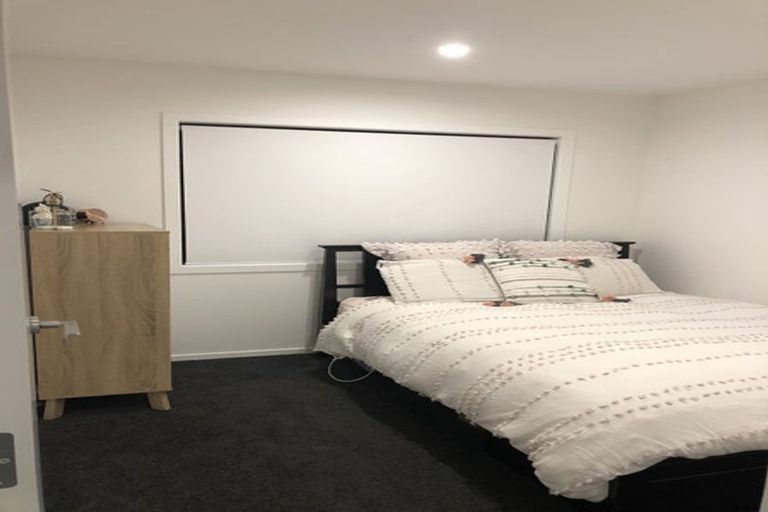 Photo of property in 9 Raymond Grace Avenue, Huapai, Kumeu, 0810