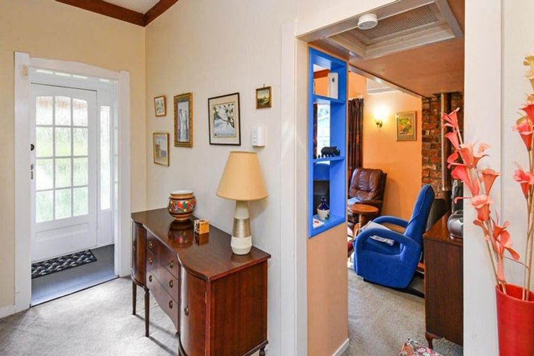 Photo of property in 233 Hill Road, The Gardens, Auckland, 2105