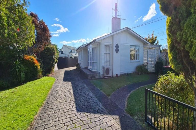 Photo of property in 43 Tomin Road, Glenview, Hamilton, 3206