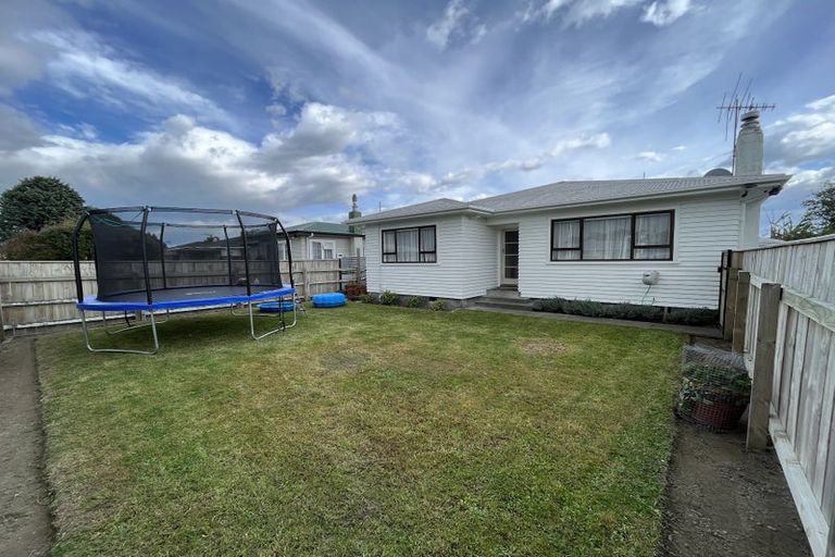 Photo of property in 14 Richmond Street, Maraenui, Napier, 4110
