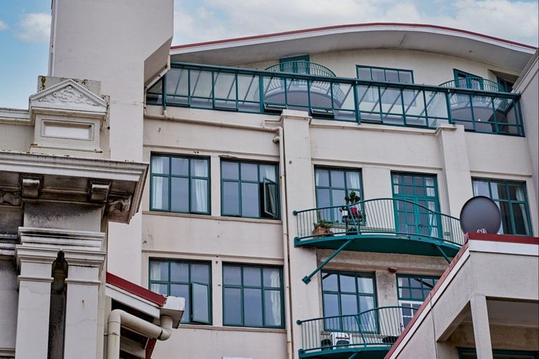 Photo of property in 17/60 Courtenay Place, Te Aro, Wellington, 6011