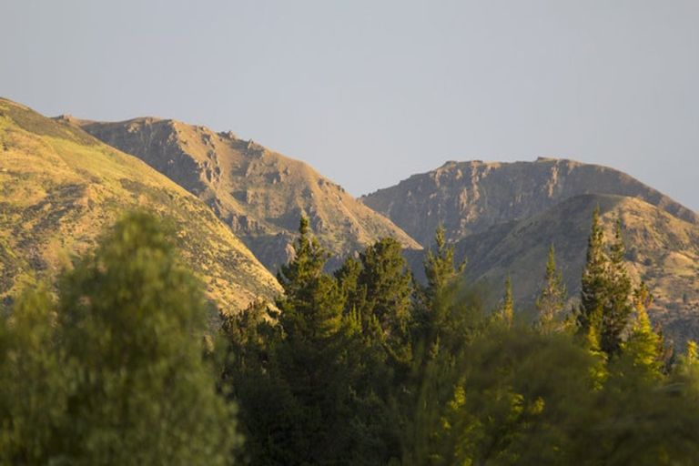 Photo of property in 3 Corner Peak Lane, Lake Hawea, 9382