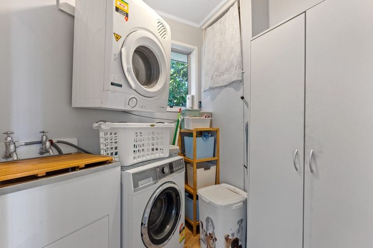 Photo of property in 6 Metcalfe Road, Ranui, Auckland, 0612