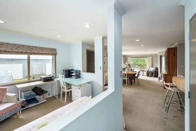 Photo of property in 206 East Street, Greytown, 5712