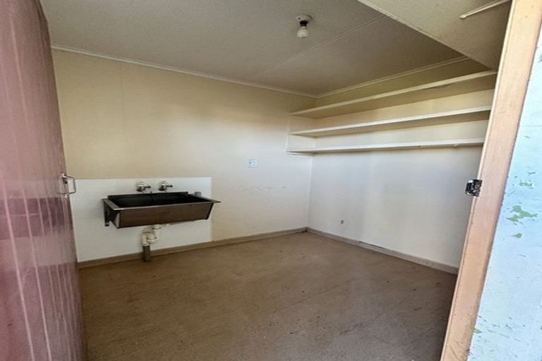 Photo of property in 141 Puriri Street, Castlecliff, Whanganui, 4501