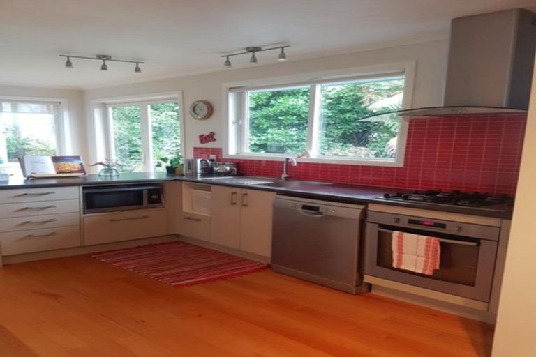 Photo of property in 6 Killarney Street, Te Puke, 3119