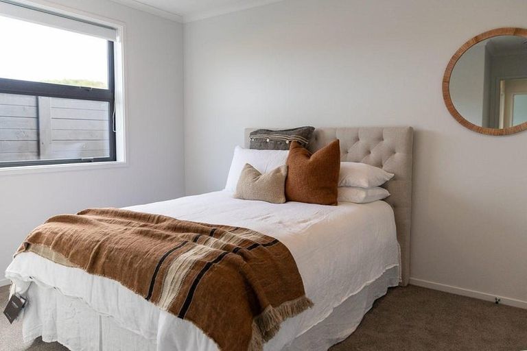 Photo of property in 12 Barrance Avenue, Rototuna North, 3210