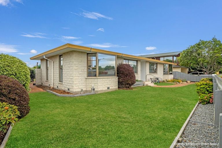 Photo of property in 10 Veitches Road, Casebrook, Christchurch, 8051