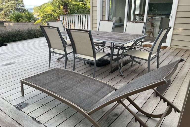 Photo of property in 9 Hibiscus Avenue, Snells Beach, 0920