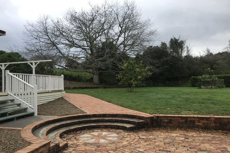 Photo of property in 43 Youngs Grove, Pukekohe, 2120