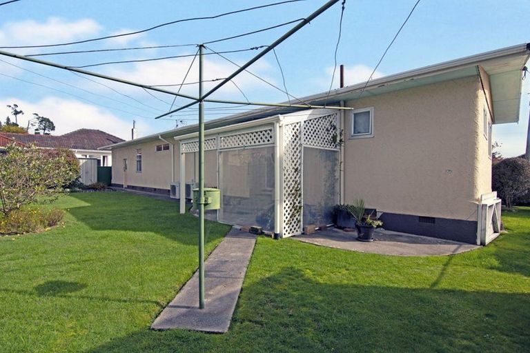 Photo of property in 1 Suter Street, Stoke, Nelson, 7011