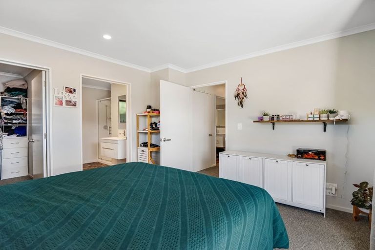 Photo of property in 30 Tutaipatu Avenue, Pegasus, 7612