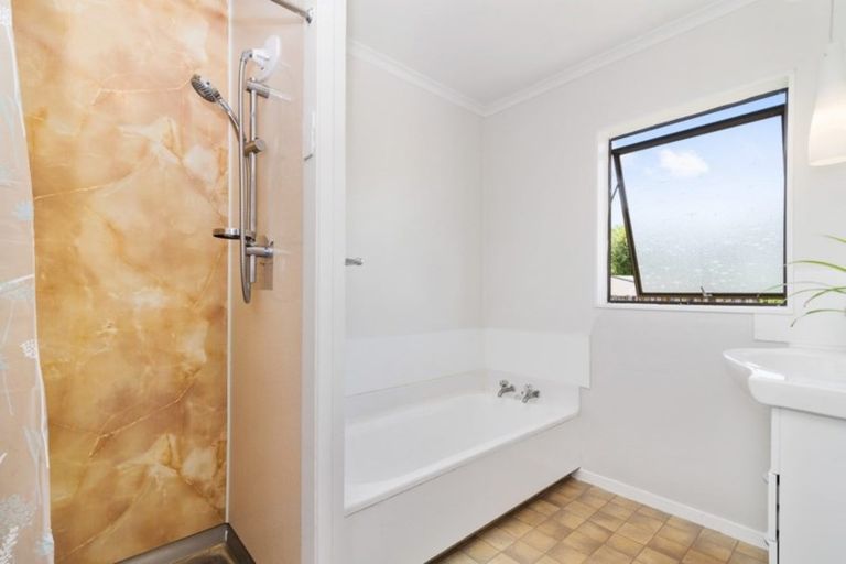 Photo of property in 11 Koutu Road, Koutu, Rotorua, 3010