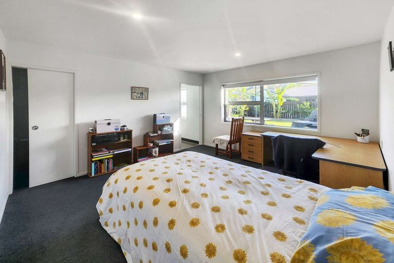 Photo of property in 10 Tuamotu Park, Wainui, Gisborne, 4010