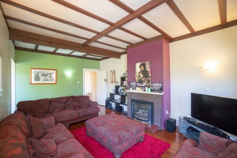 Photo of property in 253 College Street, West End, Palmerston North, 4412