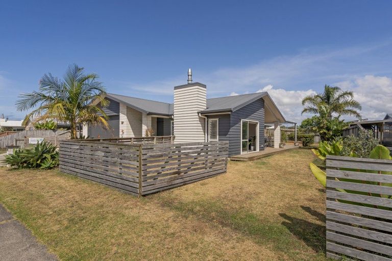 Photo of property in 346 Cook Drive, Whitianga, 3510