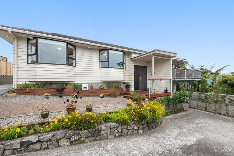 Photo of property in 24 Mossburn Grove, Kelson, Lower Hutt, 5010