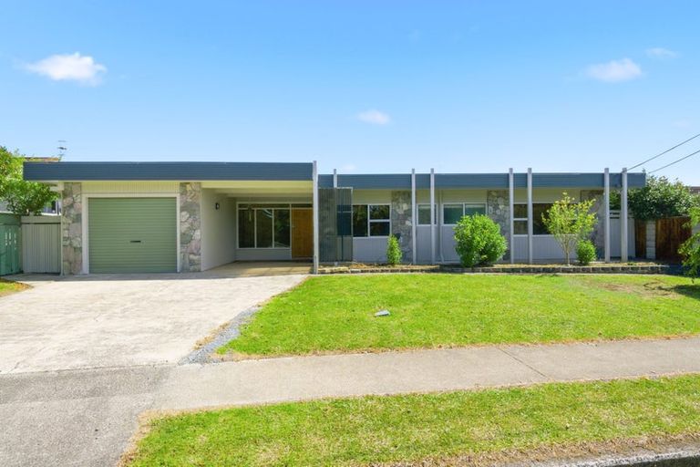 Photo of property in 52 George Point Road, Onerahi, Whangarei, 0110