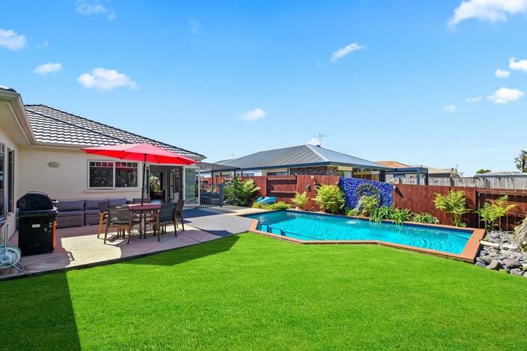 Photo of property in 37 Church Road, Pukete, Hamilton, 3200