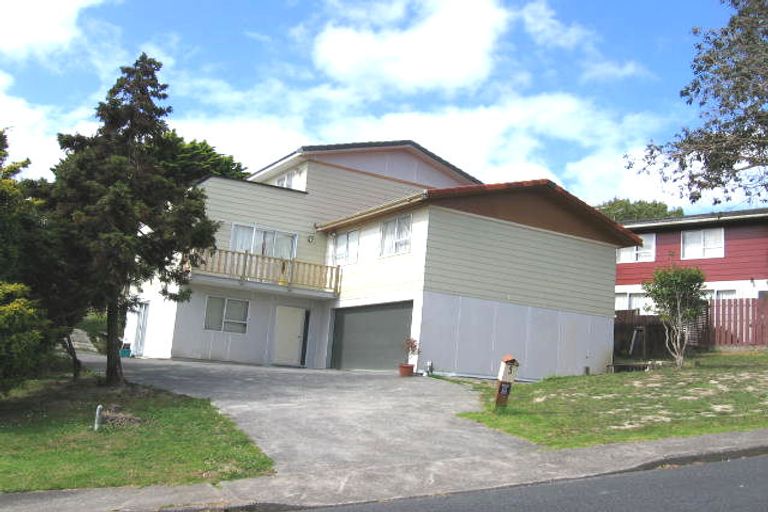 Photo of property in 5 Simon Ellice Drive, Bayview, Auckland, 0629