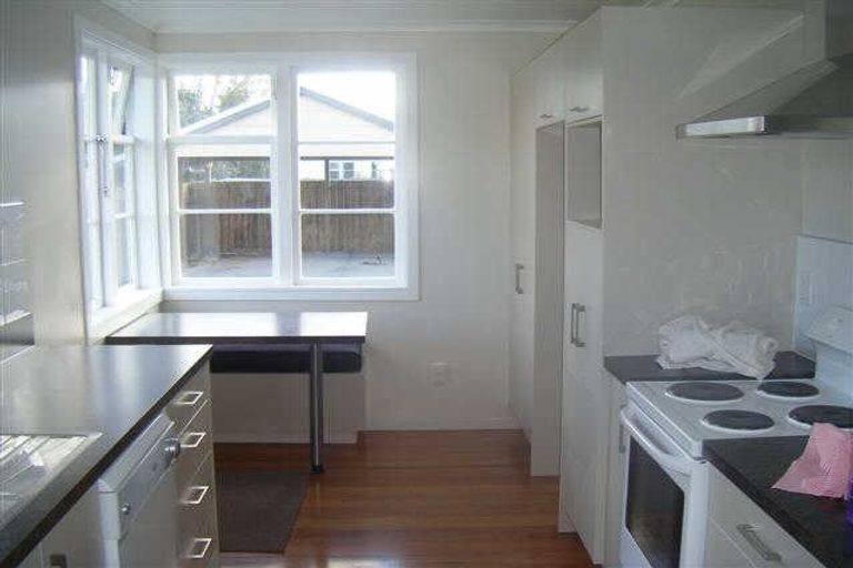 Photo of property in 19 Old Farm Road, Hamilton East, Hamilton, 3216