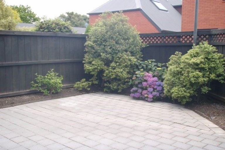 Photo of property in 8/37 Cornwall Street, St Albans, Christchurch, 8014