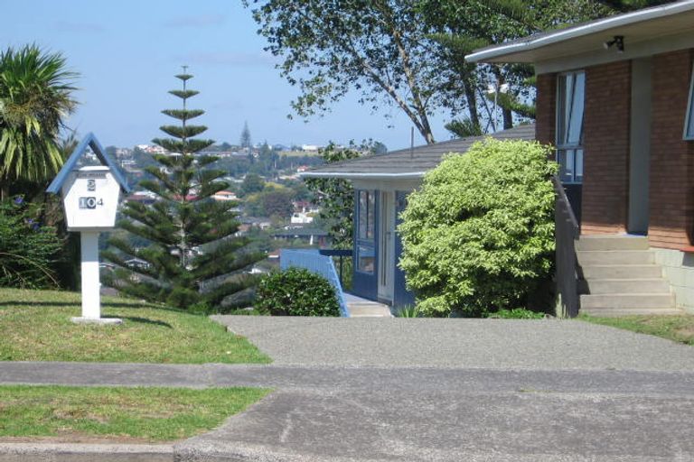 Photo of property in 1/104 Carlisle Road, Browns Bay, Auckland, 0632
