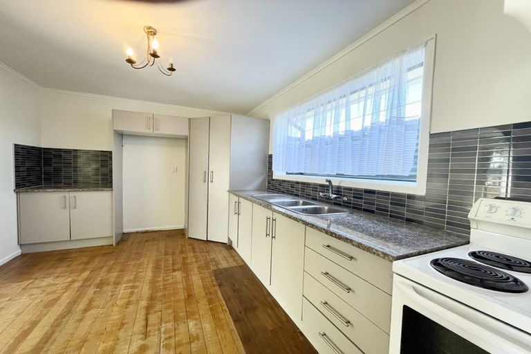 Photo of property in 2 Laxon Avenue, Otara, Auckland, 2025