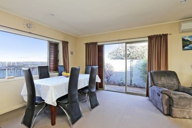 Photo of property in 708a Park Road South, Akina, Hastings, 4122