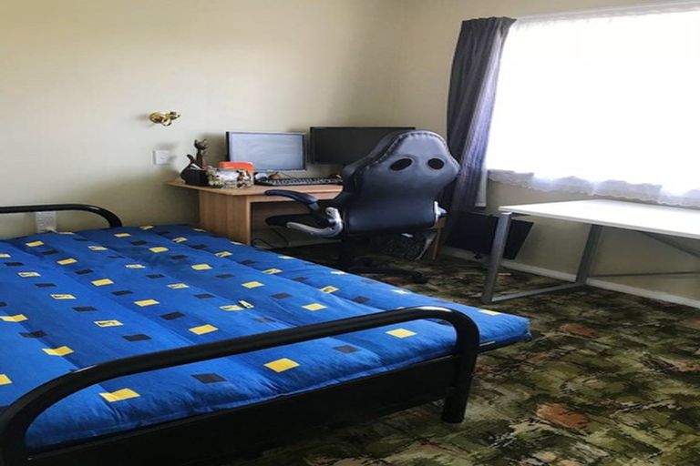 Photo of property in 198 Ngamotu Road, Spotswood, New Plymouth, 4310