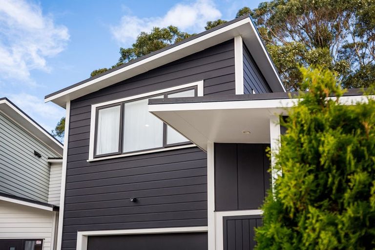 Photo of property in 3c Breakwater Way, Whitby, Porirua, 5024