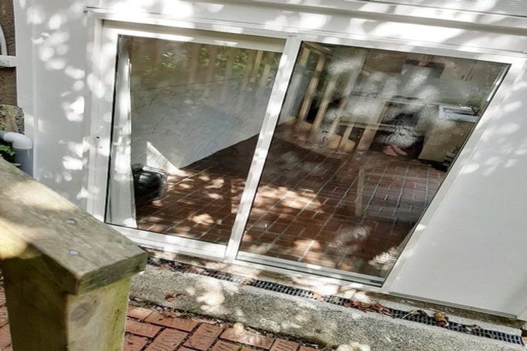 Photo of property in 43 Warwick Street, Wilton, Wellington, 6012