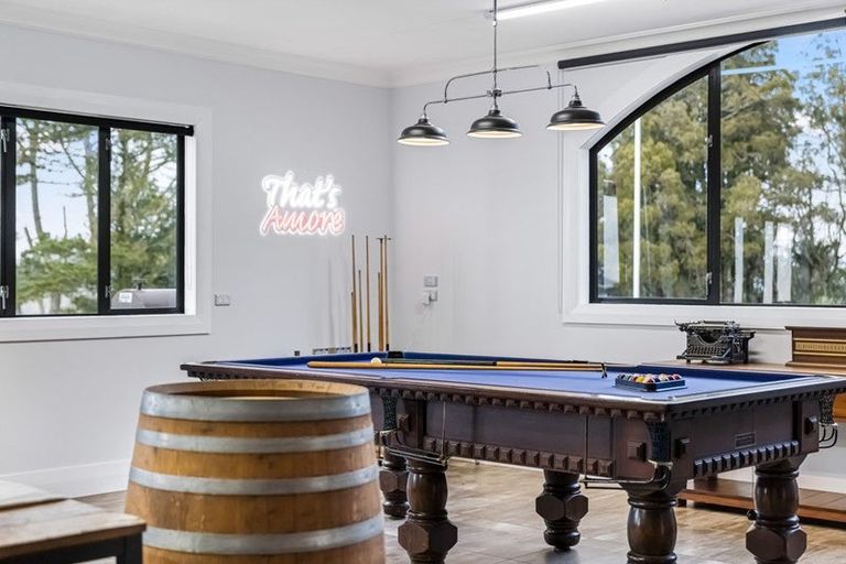 Photo of property in 140 Dill Road, Kaipara Flats, Warkworth, 0984