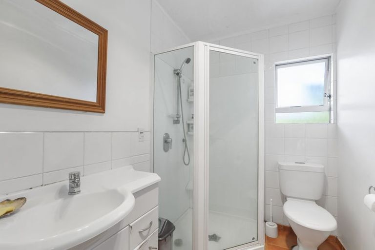 Photo of property in 9 Pinedale Place, Henderson, Auckland, 0610