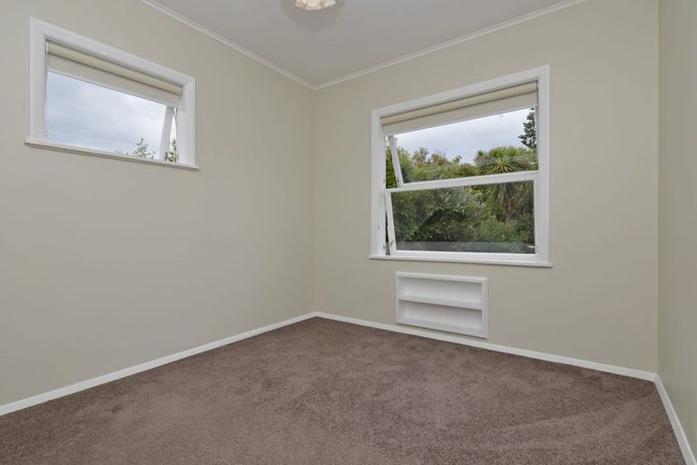 Photo of property in 1 Tainui Street, Raumati Beach, Paraparaumu, 5032